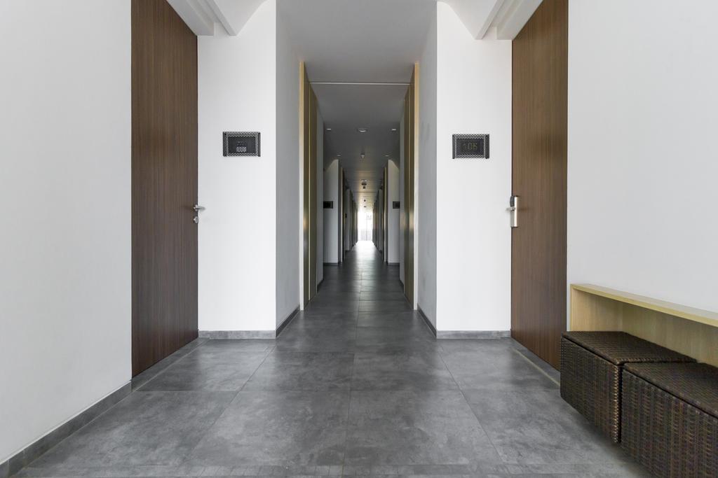 Reddoorz Plus Near Perbanas Jakarta Bagian luar foto